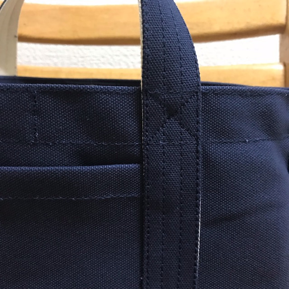 “混合手提包”通勤手提包“海軍（紺）×生成”帆布手提包倉敷帆布8號[訂單製作] 第8張的照片