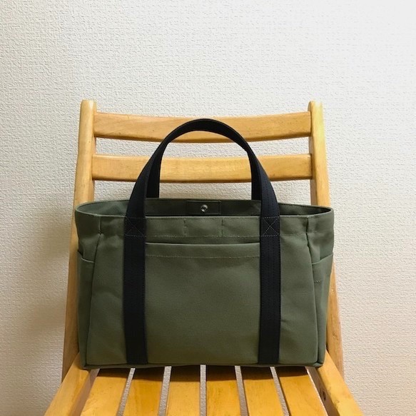 “ Pocket Tote”橫向尺寸“ Olive x黑色（黑色）x Azuki”帆布手提袋倉敷8號帆布[定做] 第1張的照片