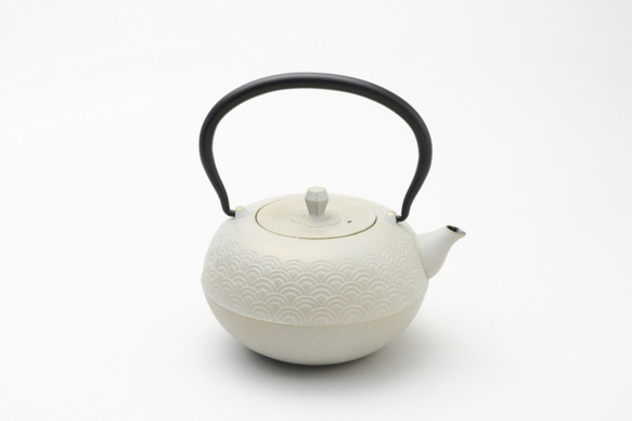 南部鉄器 南部鉄器 南部鉄 鉄瓶 英 約直径14.3×高さ14.0cm 容量約0.6L 1台