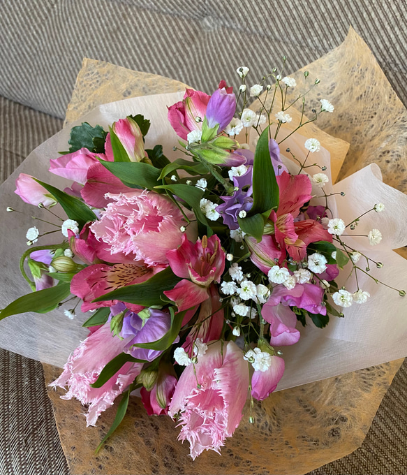 生花⭐︎  季節の花でおまかせブーケ(ピンク×パープル) 2枚目の画像
