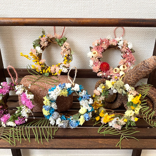 ドライフラワーのミニリース ホワイト 【再販】 ドライフラワーのミニリース・2色セット リース MOOI -dried