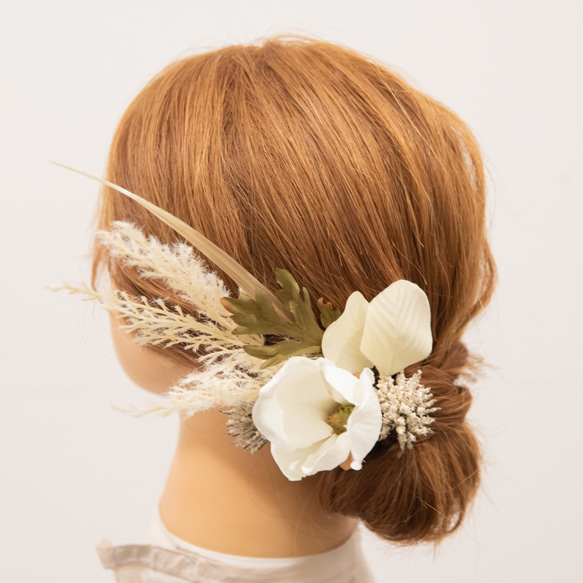 【パンパスグラスのヘッドドレスJ】和装前撮りや結婚式・フォトウェディングのドライフラワー風髪飾り✳︎白無垢や色打掛にも 1枚目の画像