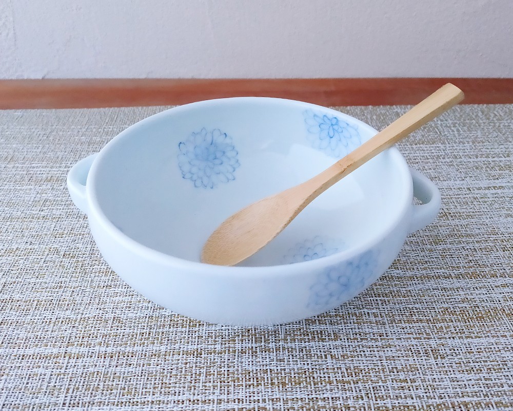 ダリア模様のスープカップ
