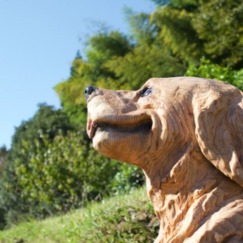 レトリバー ペット チェーンソーアート作品 木彫り 彫刻 犬 彫刻