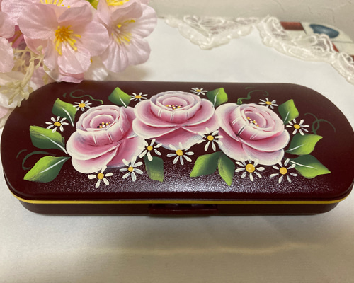 綺麗なバラの眼鏡ケース（トールペイント） メガネケース たくちゃん