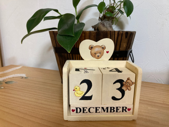 木製　カレンダー　カントリー　雑貨　万年　トールペイント 万年カレンダー 木製 カントリー調 おしゃれ 温かみ ディスプレイ