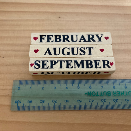 可愛いクマの万年カレンダー（アイボリー）トールペイント