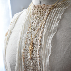 [白色巴洛克式珍珠或粉紅色巴洛克式珍珠]裝飾藝術金銀絲和淡水巴洛克式珍珠項鍊 第3張的照片