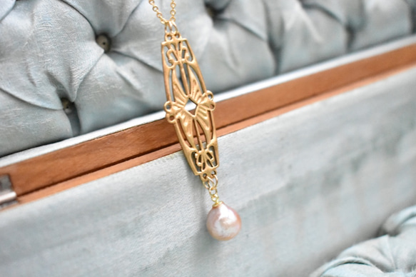 [白色巴洛克式珍珠或粉紅色巴洛克式珍珠]裝飾藝術金銀絲和淡水巴洛克式珍珠項鍊 第6張的照片