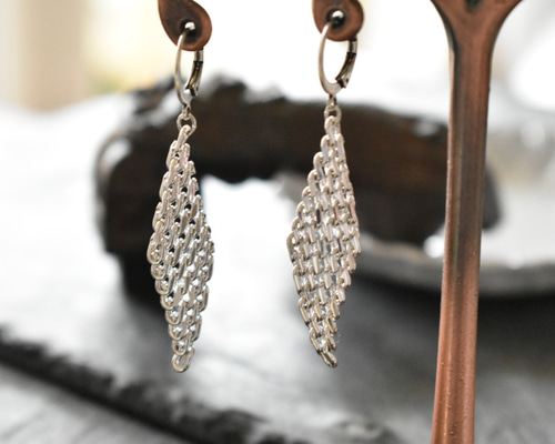イヤリングも可】シルバーメッシュのピアス（♢ダイアシェイプ