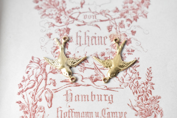 （金或銀）施華洛世奇水滴和燕子耳環 第7張的照片