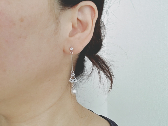 銀色925氧化鋯和貝殼珍珠掐絲耳環 第3張的照片