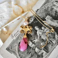 鳥和淡水玫瑰珍珠，復古粉紅色gibber滴項鍊 第5張的照片