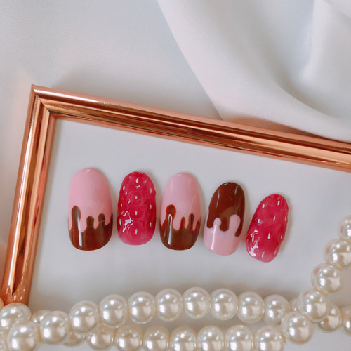 No.003】いちごネイル バレンタインネイル ネイルチップ 韓国風ネイル