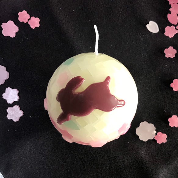 桜とうさぎのキャンドル 1枚目の画像