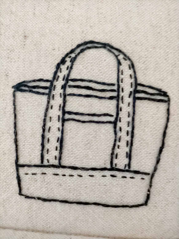 刺繍のふわふわ布トレイ＊トートバッグ 3枚目の画像