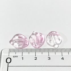 【814】ガラスチャーム　貝殻　ピンク 3枚目の画像