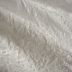 【完全訂製】手工扇形蕾絲襯裙 白色圓花圖案（可訂製） 第10張的照片