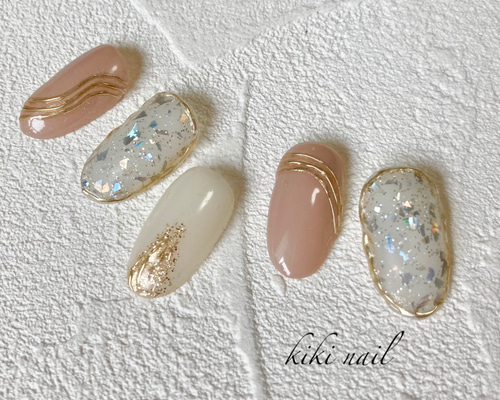 ネイルチップオーダー受付！ ホワイトラメピンクリボンストーン