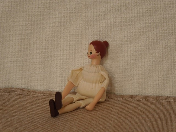 木の着せ替え人形　『赤毛のアン』受注制作 5枚目の画像