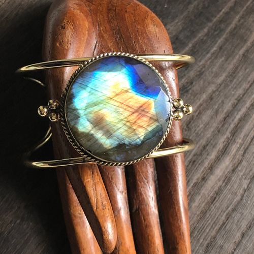 ラブラドライト バングル Labradorite bangle/ラブラドライトバングル | AINA MINERALS