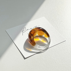 特集掲載リング　海の宝石ブラウンシーグラスのべっこう柄ガラスリング　秋冬リング 1枚目の画像