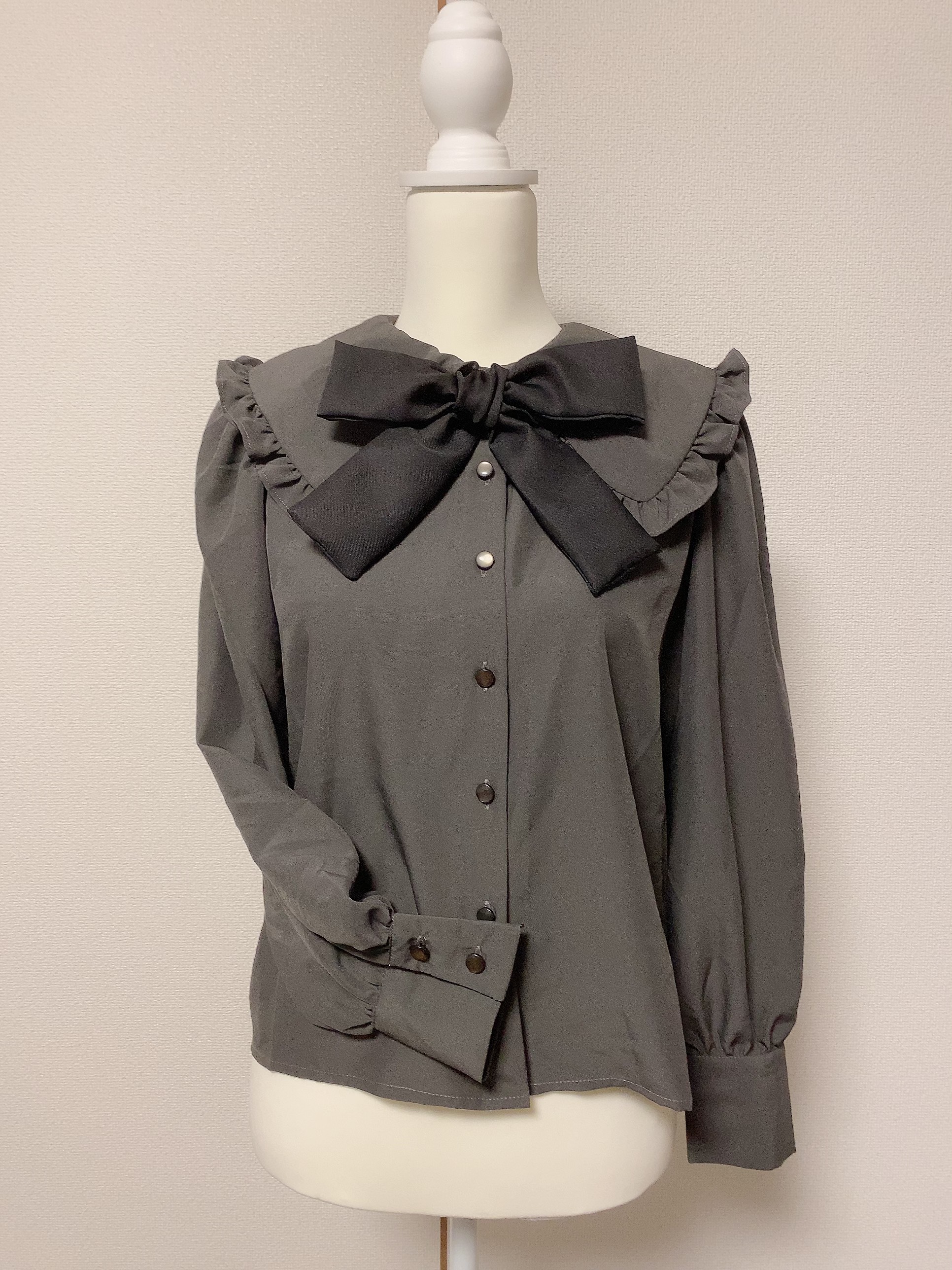 BIG COLLAR CHIFFON BLOUSE