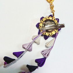 3ウェイタイプのアクセサリー・つまみ細工・髪飾り・ブローチ・バッグチャーム・コサージュ・紫色・薄紫色・白・ヘアアクセサリ 2枚目の画像