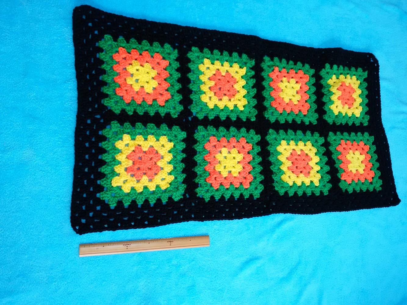 ひざ掛け(No.11)・ひざ掛け・手編み・ブランケット・母の日・敬老の日・誕生日・クリスマス・贈り物・簡易ラッピング対応 4,675円