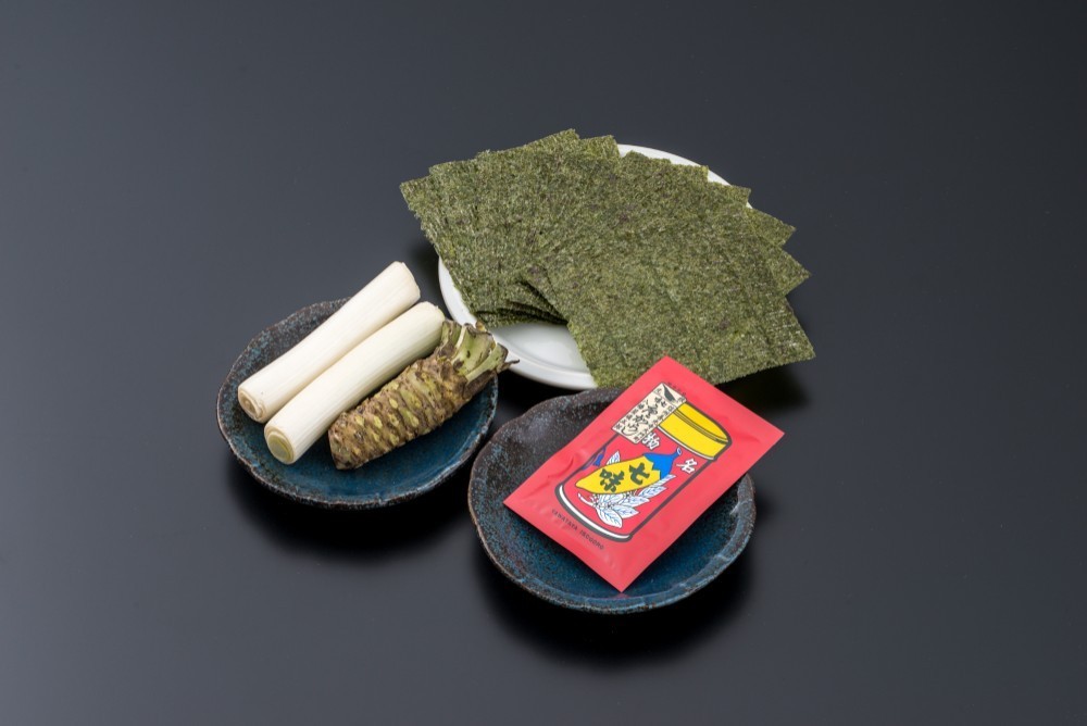 【送料無料】信州そば　生そば８人前　二八そば　つゆ・国産生棒わさび・七味唐辛子・のり・ねぎ付