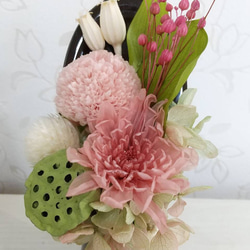 ミニ仏花 一対  シルキーピンク  ポンポン菊。お供えに。 2枚目の画像