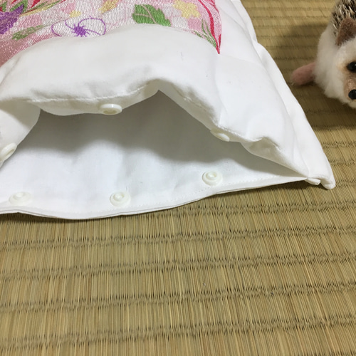 ハリネズミの布団「おふとんねる」ちりめん桃色 寝袋 寝床 ゲージ