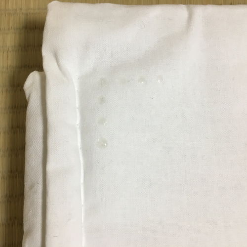 ハリネズミの布団「おふとんねる」黒 桜 寝袋 寝床 ケージ ベッド