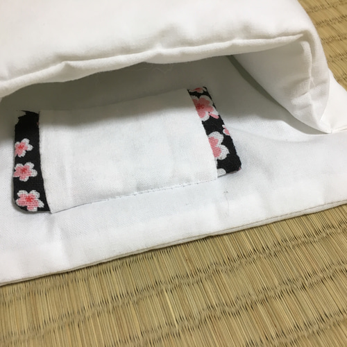 ハリネズミの布団「おふとんねる」黒 桜 寝袋 寝床 ケージ ベッド