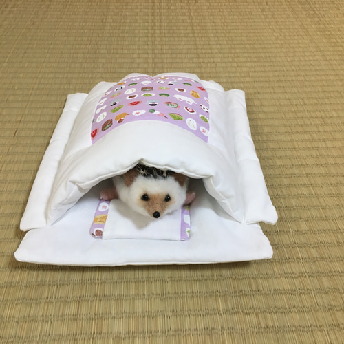 ハリネズミの布団「おふとんねる」だんご 和菓子 文鳥 豆大福 いちご