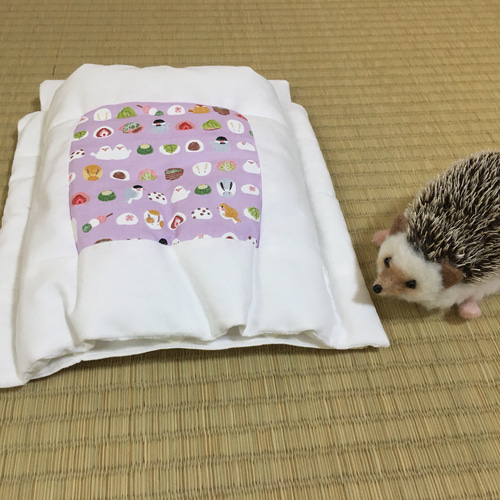 ハリネズミの布団「おふとんねる」だんご 和菓子 文鳥 豆大福 いちご