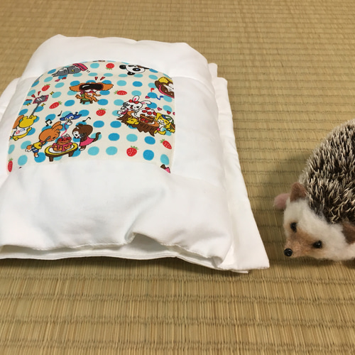 ハリネズミの布団「おふとんねる」昭和レトロ 寝袋 寝床 ケージ ベッド