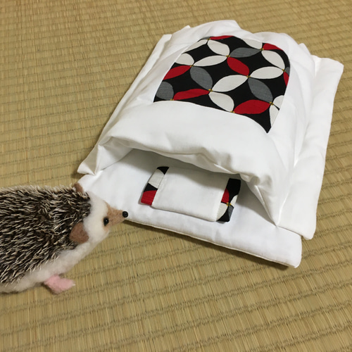 ハリネズミ寝袋 生地②