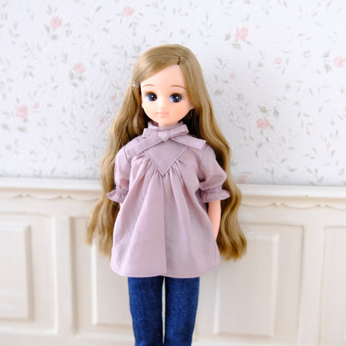 リカちゃん服*薄紫色のフリルブラウス*ブライス*ジェニー リカちゃん服*薄紫色のフリルブラウス*ブライス*ジェニー