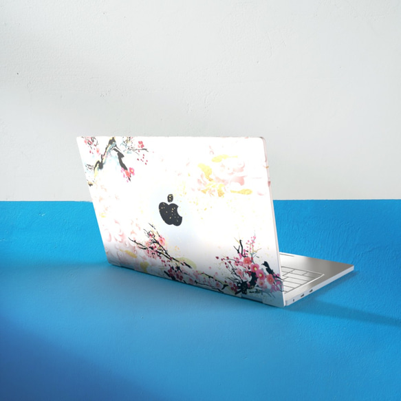 【一点モノのデザイン作ります】オリジナルデザインMacBookカバー（例：華） 1枚目の画像