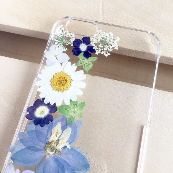 ナチュラルブルー 押し花 スマホ iPhone ケース 2枚目の画像