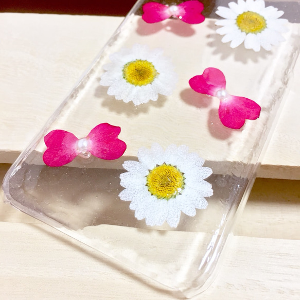 バラリボンとノースポールの押し花  iPhone ケース 3枚目の画像