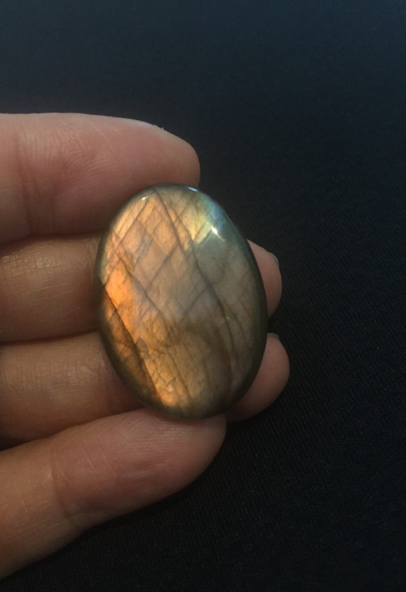 ♡ピンク‐オレンジ入り・レインボー ラブラドライト 天然石 ルース Labradorite 04 12枚目の画像