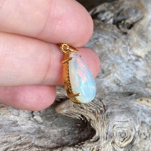 クリスタルオパール♢プレシャスオパール ペンダントトップ 02 GP