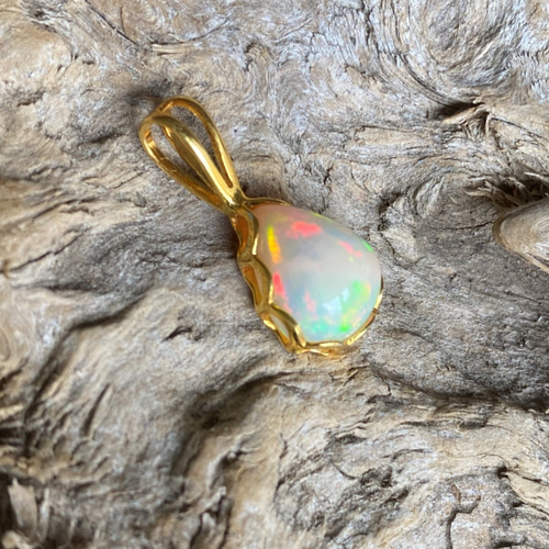 オパール ペンダントトップ 3.75ct プレシャスオパール オパール ペンダントトップ 3.75ct プレシャスオパール