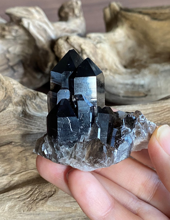 アーカンソー スモーキークォーツ クラスター 01 水晶ポイント 天然石 原石 1枚目の画像