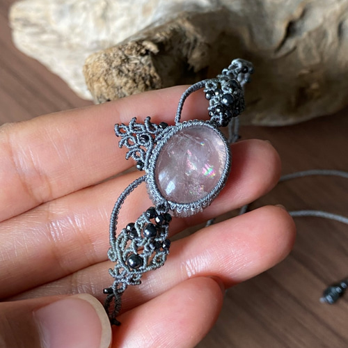 大きな虹ローズクォーツチョーカー ペンダント 01 天然石 マクラメ  