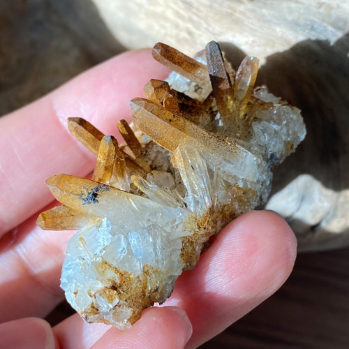 水晶 クォーツ ブルガリア産 ① / 原石 天然石 鉱物標本 クラスター 水晶 クォーツ ブルガリア産 / 原石 天然石 鉱物標本 クラスター