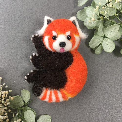 レッサーパンダ　羊毛フェルト　ハンドメイド 人生初挑戦！羊毛フェルトでレッサーパンダを作ってみた。【大