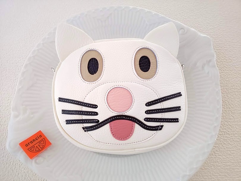 ねこ（牛革ポシェット：白）